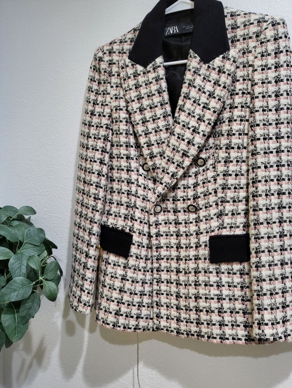 Zara Black, Cream & Pink Tweed Double-Breasted Blazer